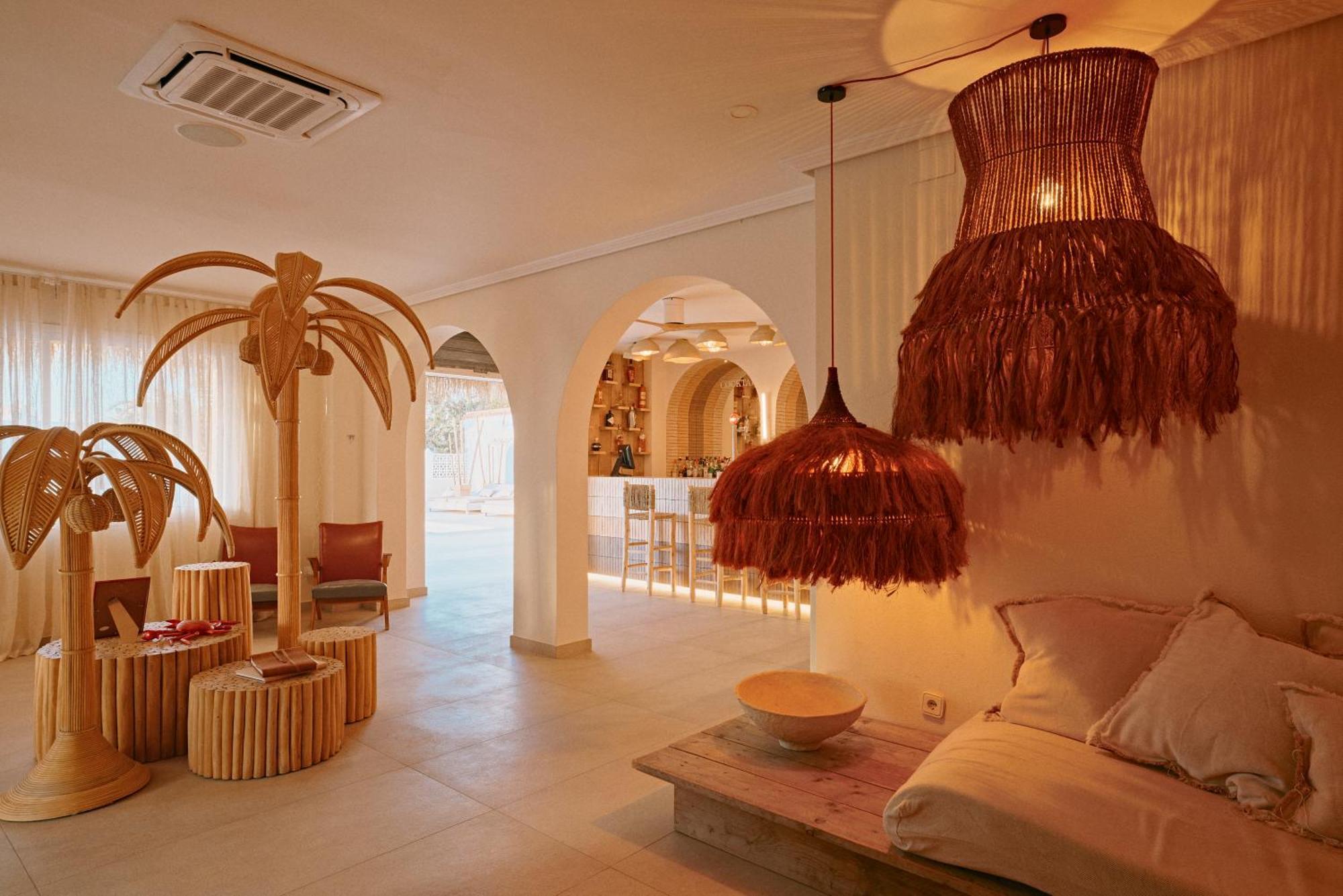 Aparthotel Secret Oasis Ibiza-Only Adults San Antonio Abad Exterior foto
